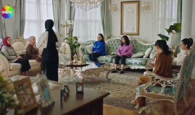 Kızılcık Şerbeti'ndeki 'Kolonya' sahnesi sosyal medyada alay konusu oldu