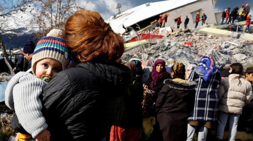 Depremzede kadın ve çocuklar için acil çağrı