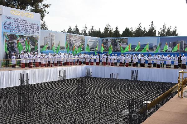 Türkiye’den Türkmenistan’da sağlık atağı!