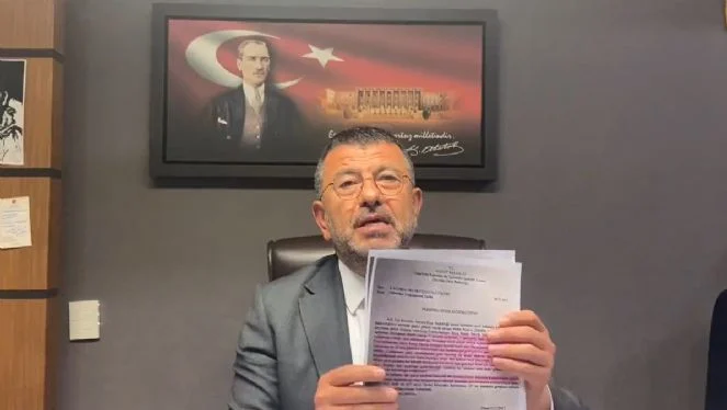 11 yakınını kaybettiği için helallik vermeyen depremzede görevinden uzaklaştırıldı