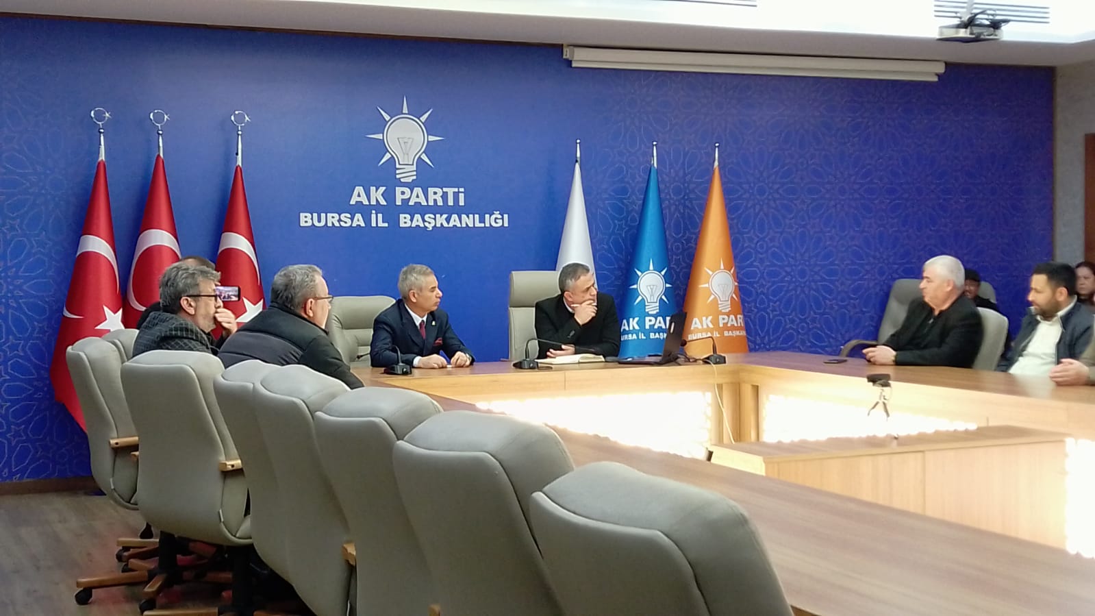 Üç bin esnaf mağdur edildi