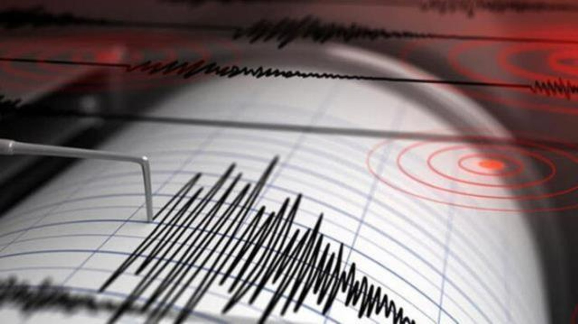 Elazığ'da korkutan deprem! Çevre illerden de hissedildi