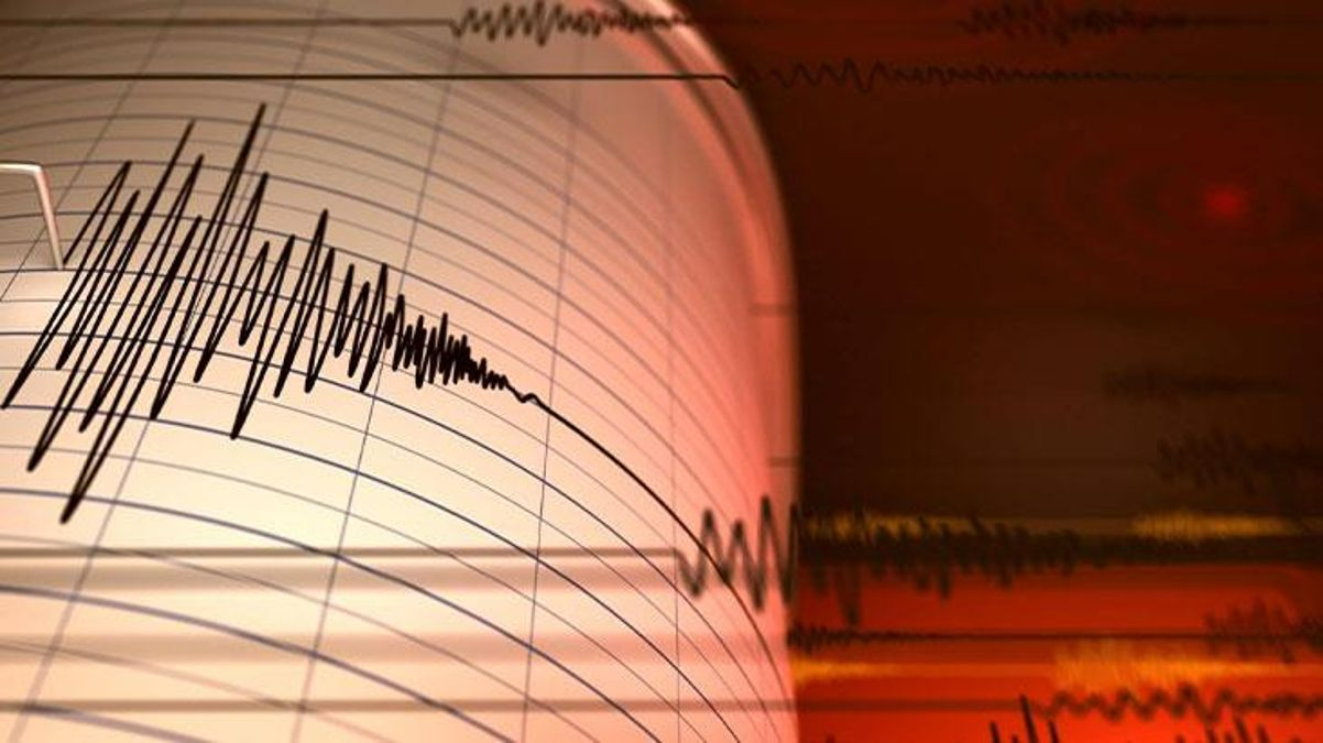 Muğla'da  peş peşe iki deprem paniğe neden oldu