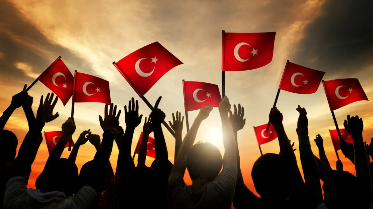 Siyasetçiler genç seçmenlere ulaşabiliyor mu?