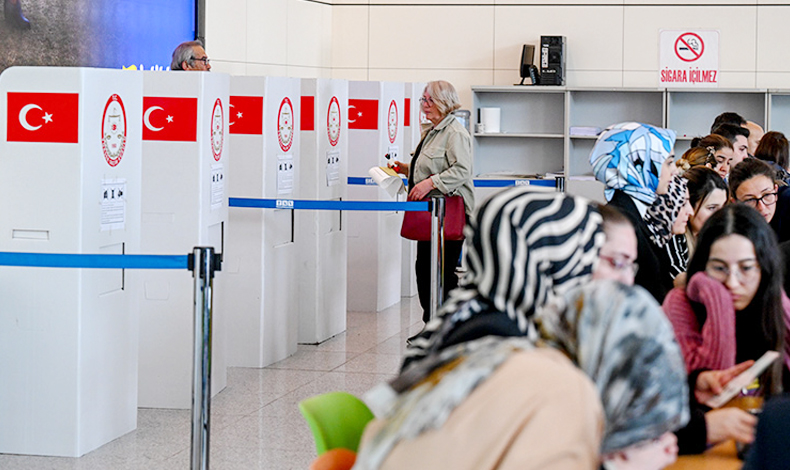 1 milyonun üzerinde gurbetçi oy kullandı