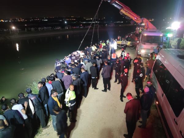Şanlıurfa'da otomobil kanala uçtu; baba kurtuldu, 4 çocuğu öldü, anne ve 1 çocuğu kayıp