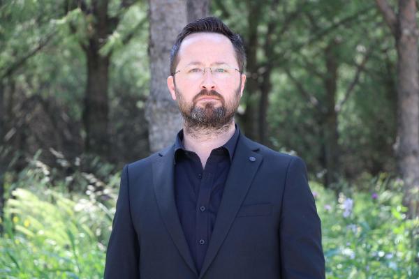 Enerji güneşten, su üretimi havadan!