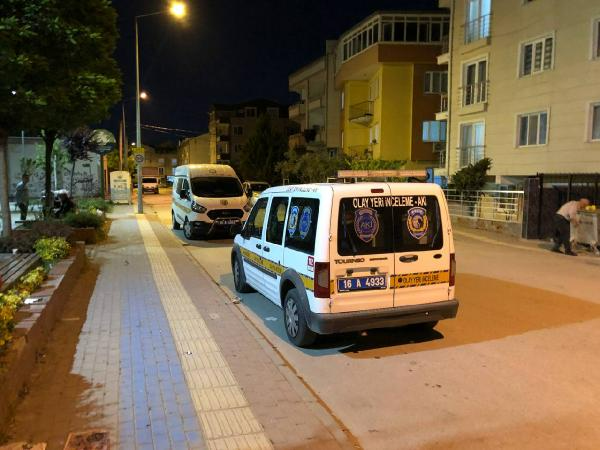 Tabancayla boğazından vurulan 16 yaşındaki çocuk öldü