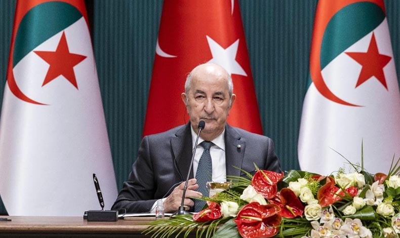 Milli marşa yeniden eklendi 'Ey Fransa...'
