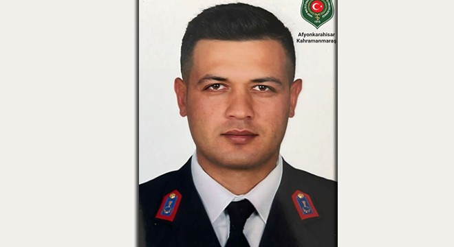 Kamyonetin çarptığı astsubay şehit oldu