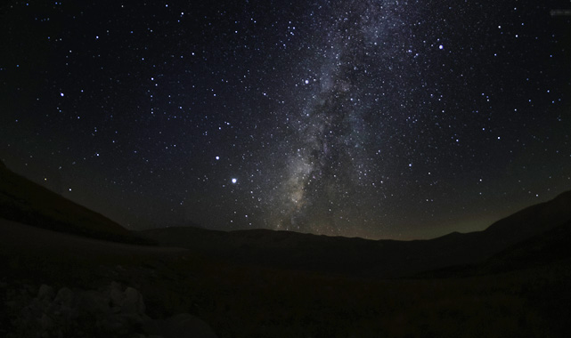'Meteor yağmuru başlıyor' Gökyüzündeki görsel şölen saat kaçta?