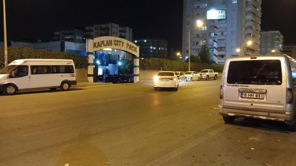 Düğün salonuna baskın: Damata 8 kurşun isabet etti