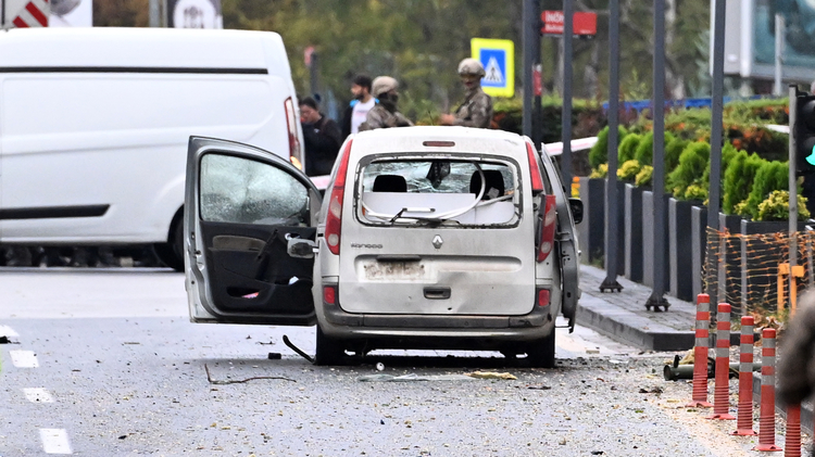 Saldırı sonrası siyasilerden ilk tepkiler!
