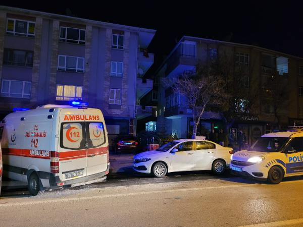 Mahalle bekçisi eşini öldürüp intihar etti