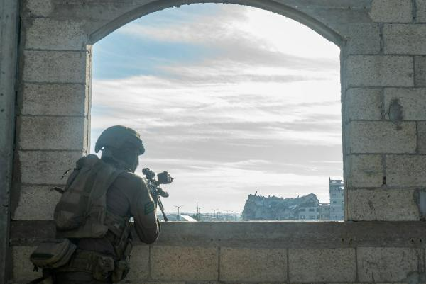 IDF, İsrail askerlerinin Hamas ile çatışma anlarını paylaştı