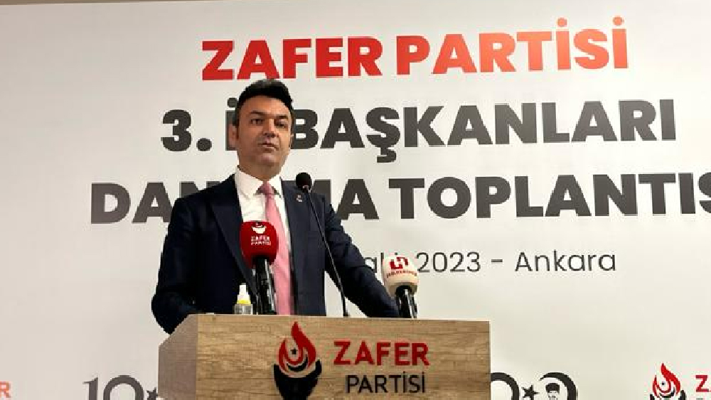 Zafer Partisi'nden görev  istifası