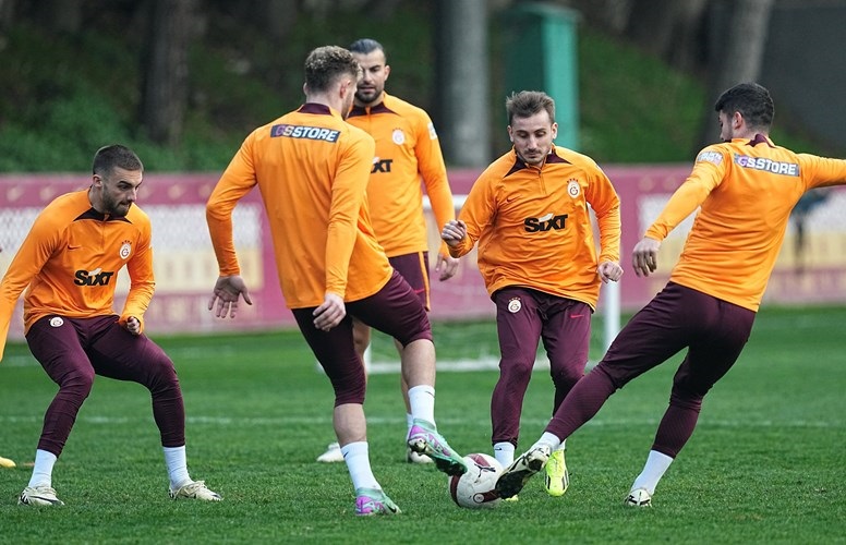 Galatasaray, Süper Lig'de Kasımpaşa Mücadelesiyle Yarışıyor