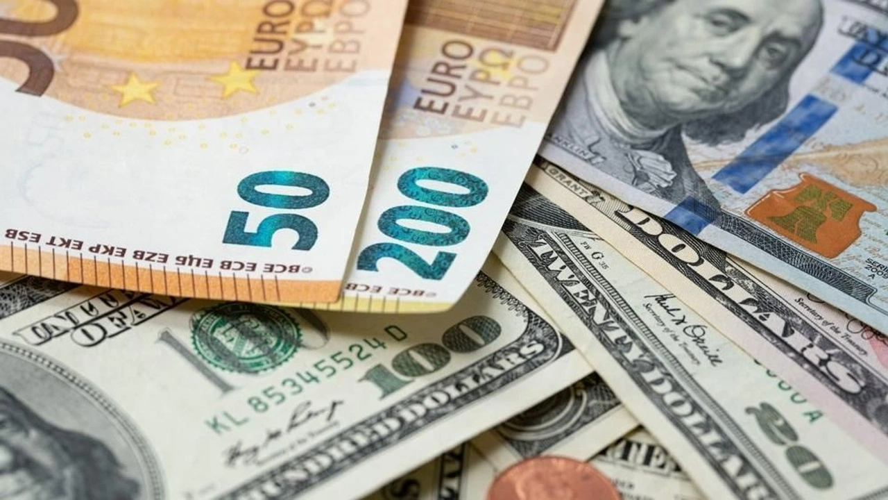 Dolar ve Euro güne böyle başladı!