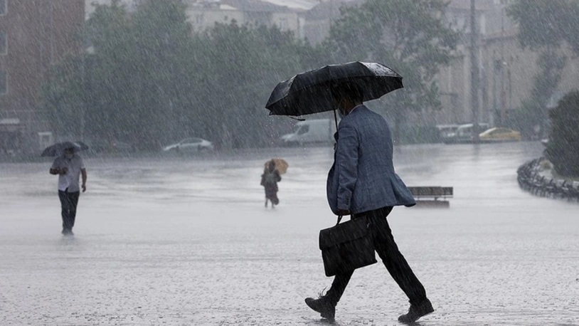 Meteoroloji'de dört ile ‘sarı’ ve ‘turuncu’ kodlu sağanak yağış uyarısı