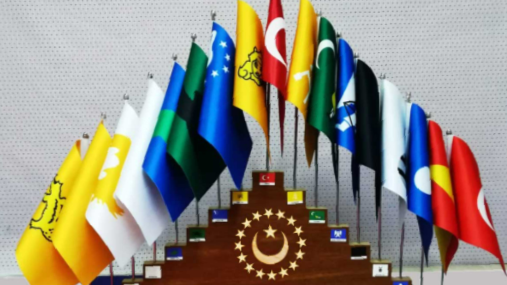 Az Tanınan Türk Özerk Cumhuriyetleri