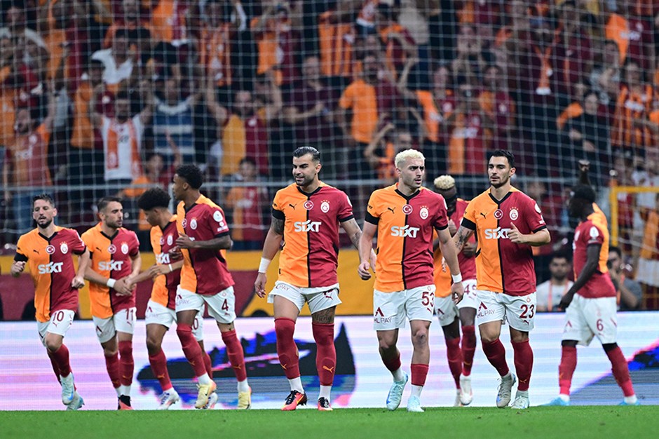 Galatasaray - PAOK maçının ilk 11'leri belli oldu
