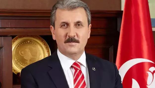 Burnunun dibindekinden haberi olmayan BBP'li Destici Millete İsrail ahkamı kesiyor!