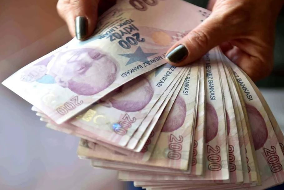 2025’te memur ve emekli ne kadar zam alacak?