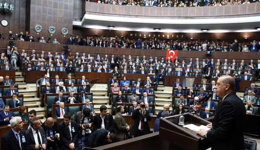 Kabine'de kaç bakan değişecek ve hangi isimler yer alacak?