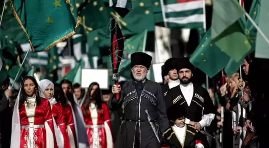 Türkiye’de Çerkes Nüfusu Ne Kadar?