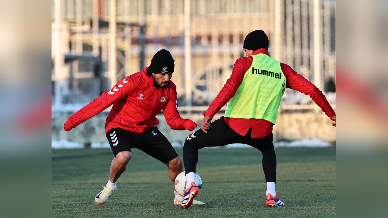 Sivasspor, Galatasaray maçı için hazırlıklara başladı