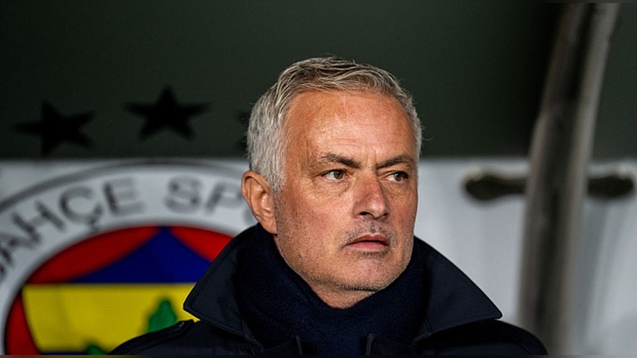 Fenerbahçe'den kritik toplantı: Hedef 6 puan
