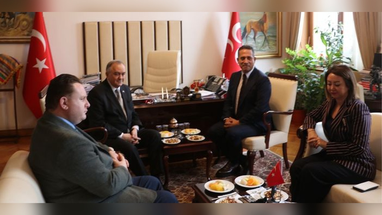 CHP Heyeti MHP'yi Ziyaret Etti