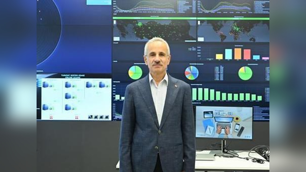 Türkiye'de kaç tane aktif sosyal medya hesabının bulunduğu açıklandı