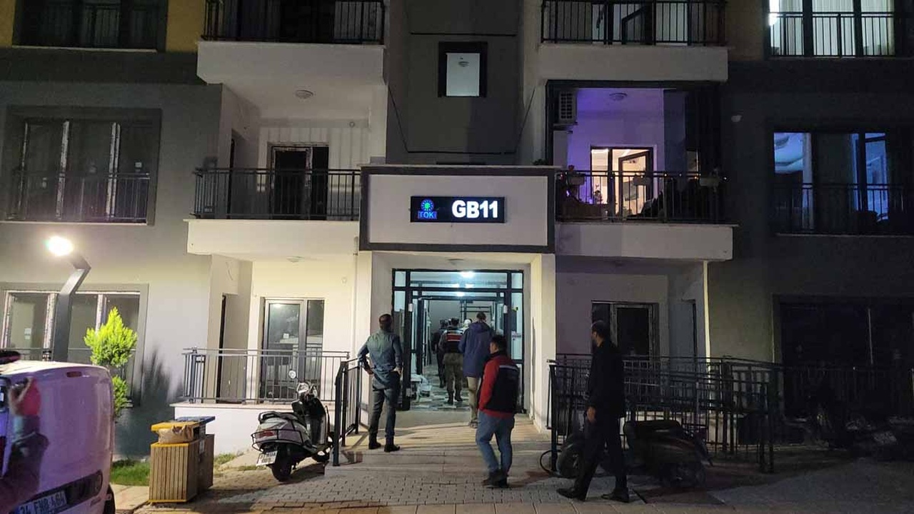 Hatay'da Anne ve İki Çocuğunun Ölümü, Baba ve Oğul Hastanede Tedavi Altında