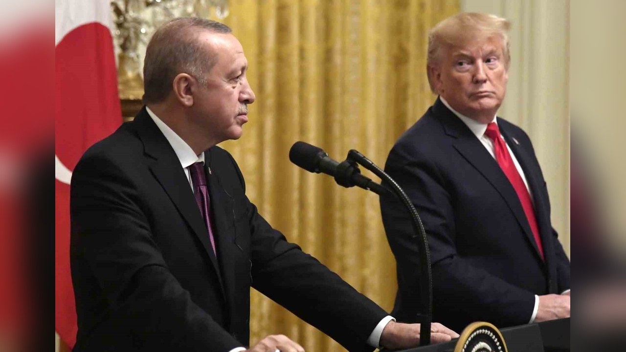 Trump, Suriye'deki Gelişmeler Hakkında Türkiye'yi İşaret Etti