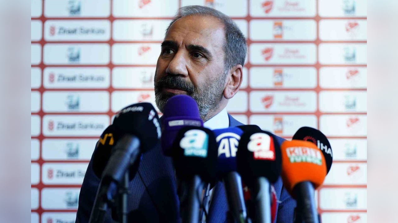 Otyakmaz'dan Fenerbahçe Yönetimine Güven Mesajı