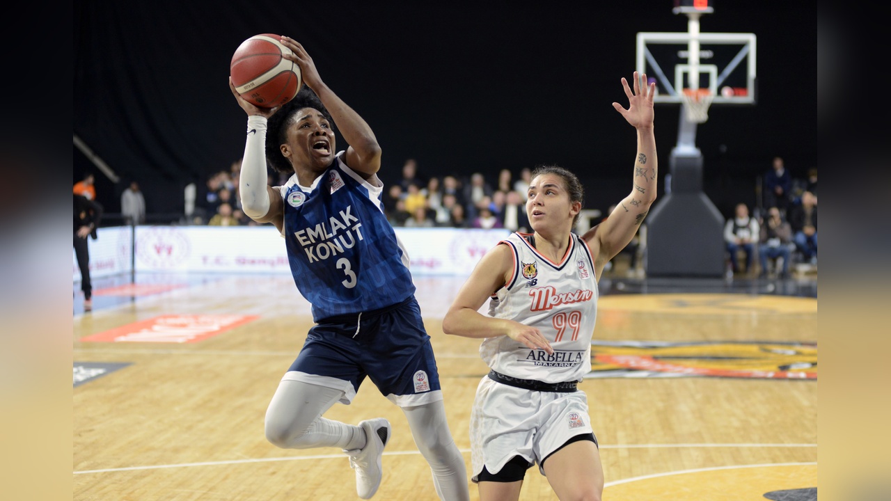 Zorlu Mücadelede ÇBK Mersin Galip Geldi