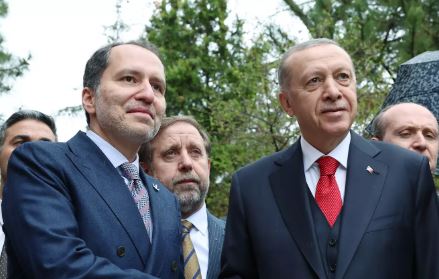YRP lideri Erbakan'dan Erdoğan'ı kızdıracak Suriye açıklaması