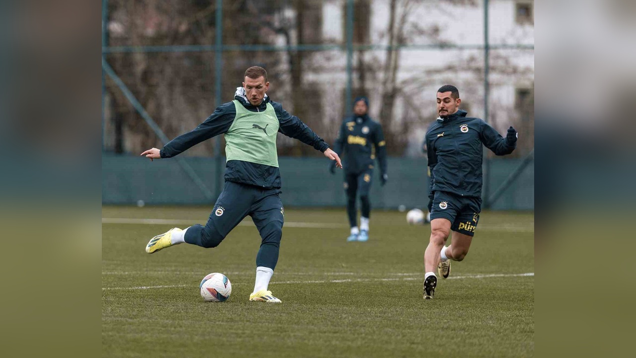 Fenerbahçe, Hatayspor Karşılaşması İçin Hazırlıklarını Sürdürüyor