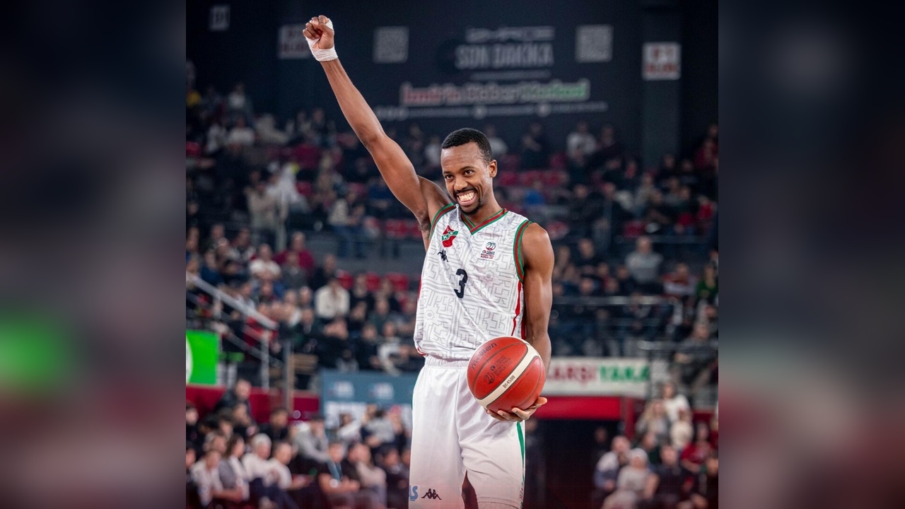 Fenerbahçe, McCollum ile Güçleniyor: Karşıyaka'daki Artçı Şok