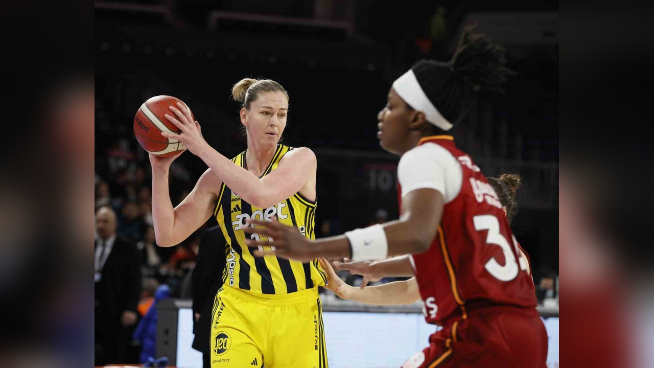 Fenerbahçe, Pota Derbisini Kazandı