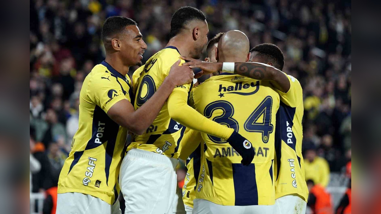 Fenerbahçe, Evinde Beşinci Galibiyetini Elde Etti