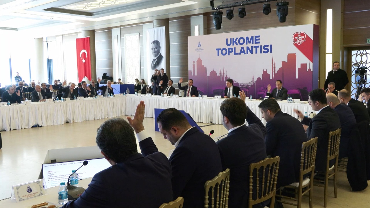 İstanbul'da Toplu Taşıma Zam Teklifi Reddedildi