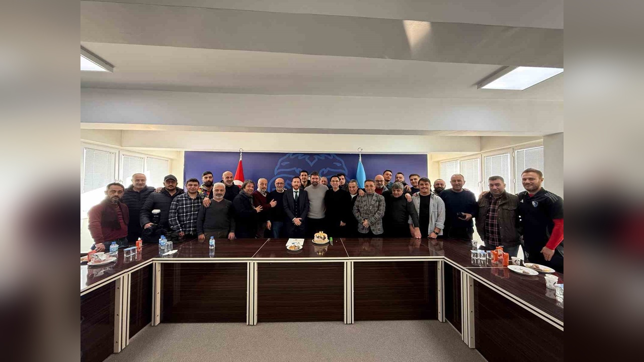 Hakan Kutlu'dan Tesisler Hakkında Sert Eleştiriler