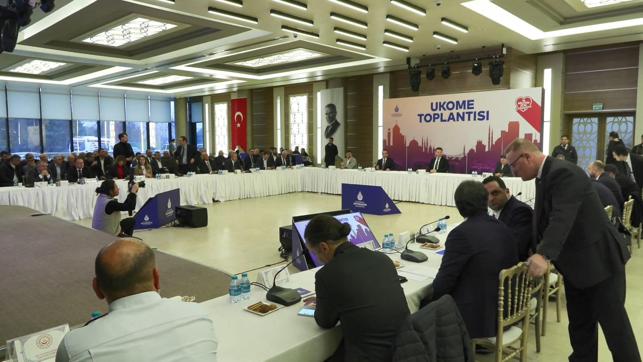 İstanbul'da Toplu Ulaşım Ücretlerine Yüzde 35 Zam Yapıldı