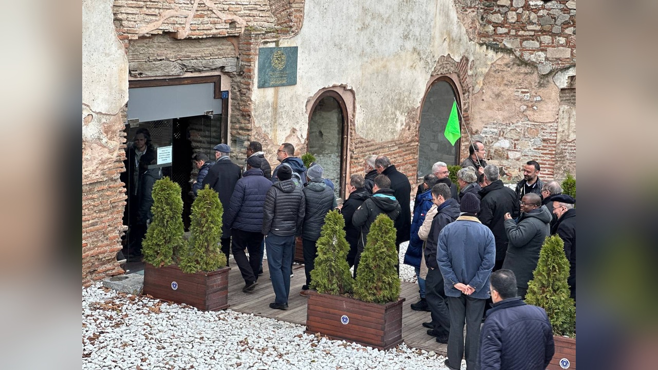 İznik'te Dini Ziyaret: 2 Kardinal ve 102 Papaz Bir Araya Geldi