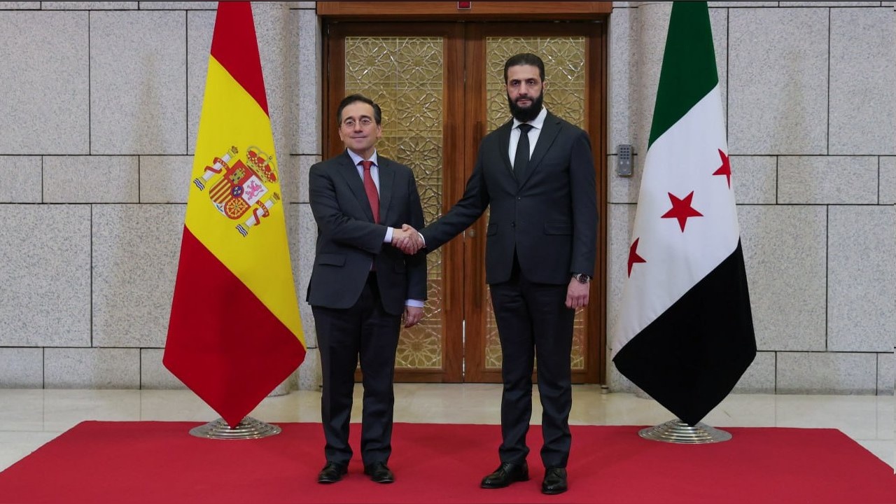 İspanyol Dışişleri Bakanı Albares, Ahmed Şara ile Önemli Bir Görüşme Gerçekleştirdi