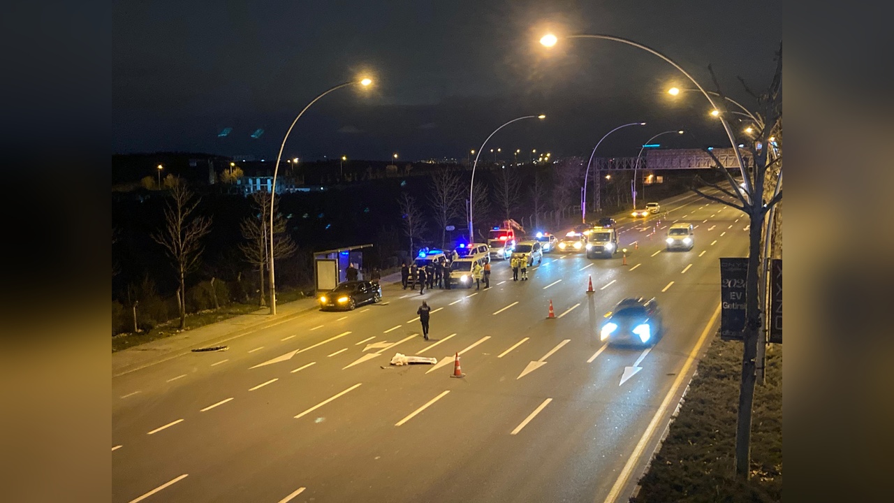 Ankara'da Tartışma Sonrası Otomobilden Atlayan Kadın Hayatını Kaybetti
