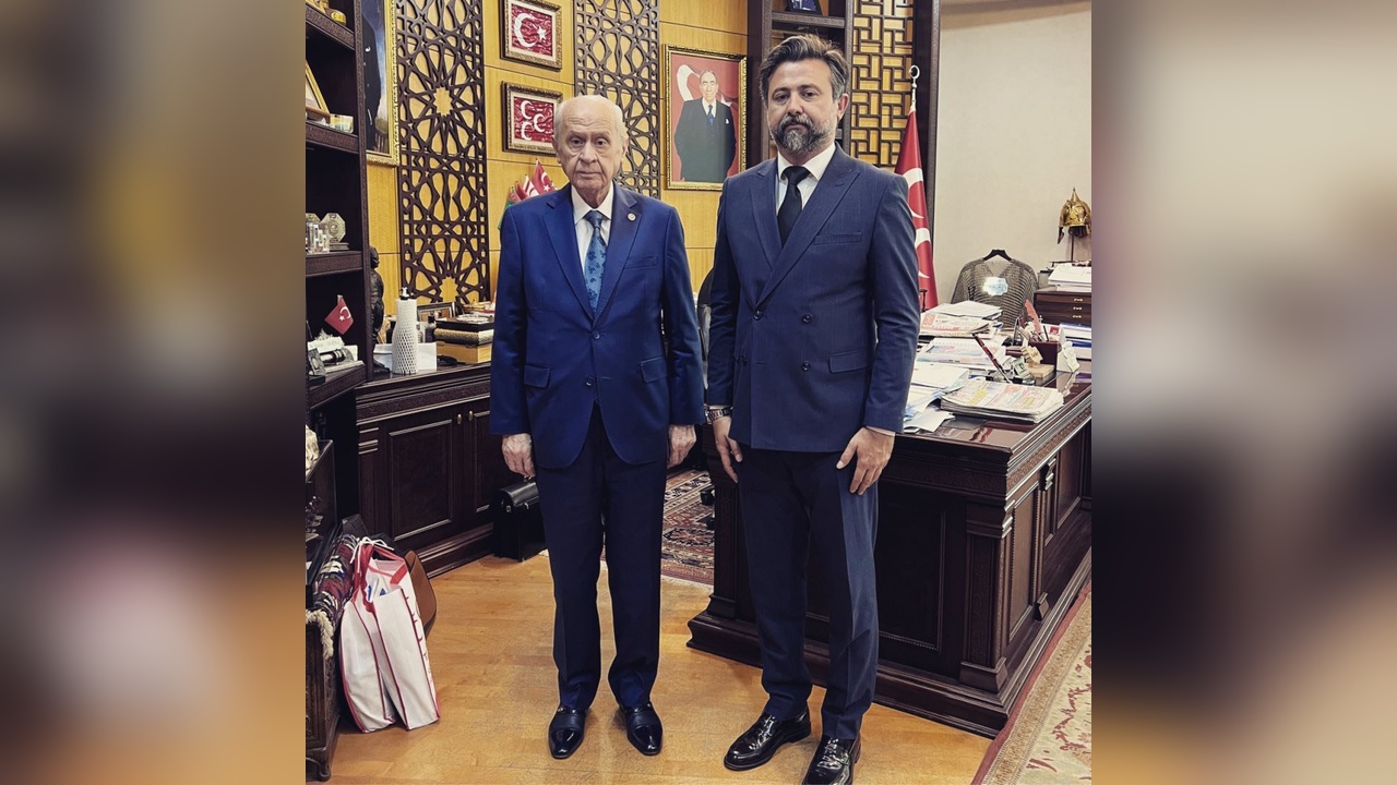 MHP Antalya İl Başkanlığı'nda İstifa Şoku