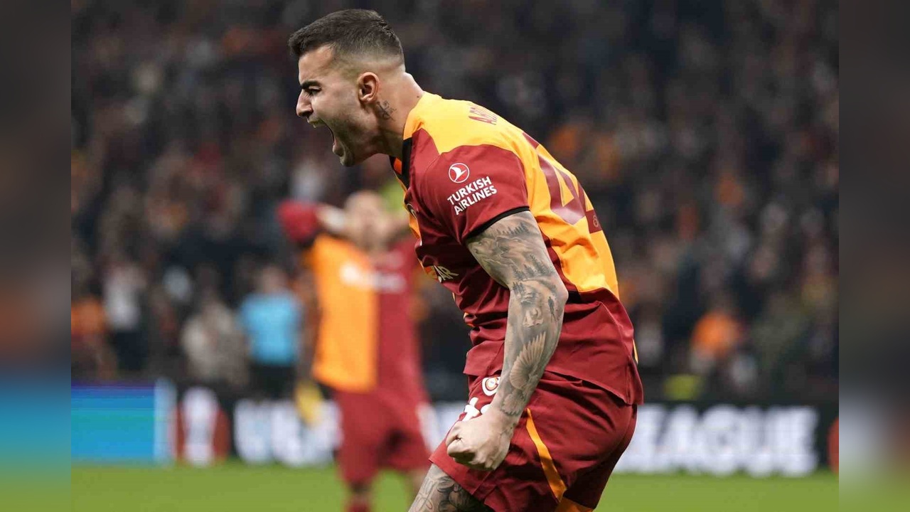 Galatasaray, Dinamo Kiev'i İlk Yarıda Geride Bıraktı